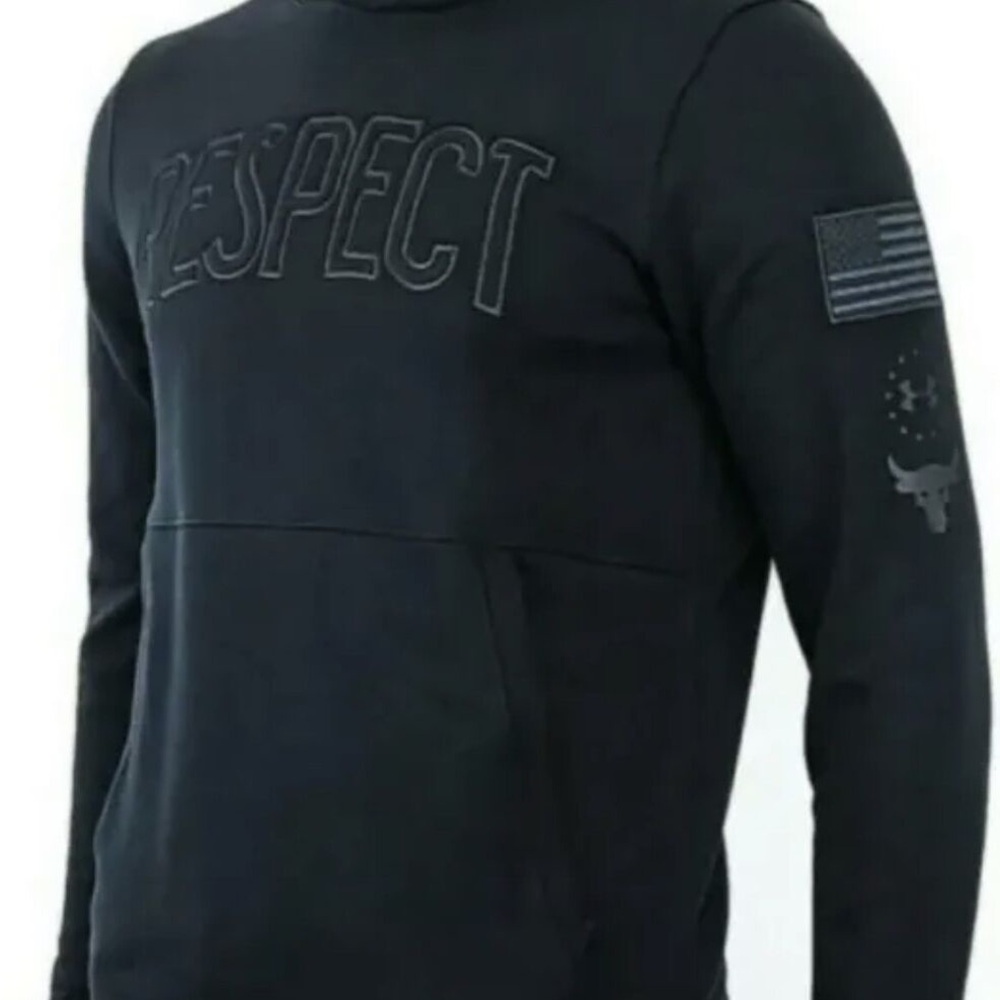 Under Armour Project Rock Respect
Hoodie Sweatshirt Men’s small